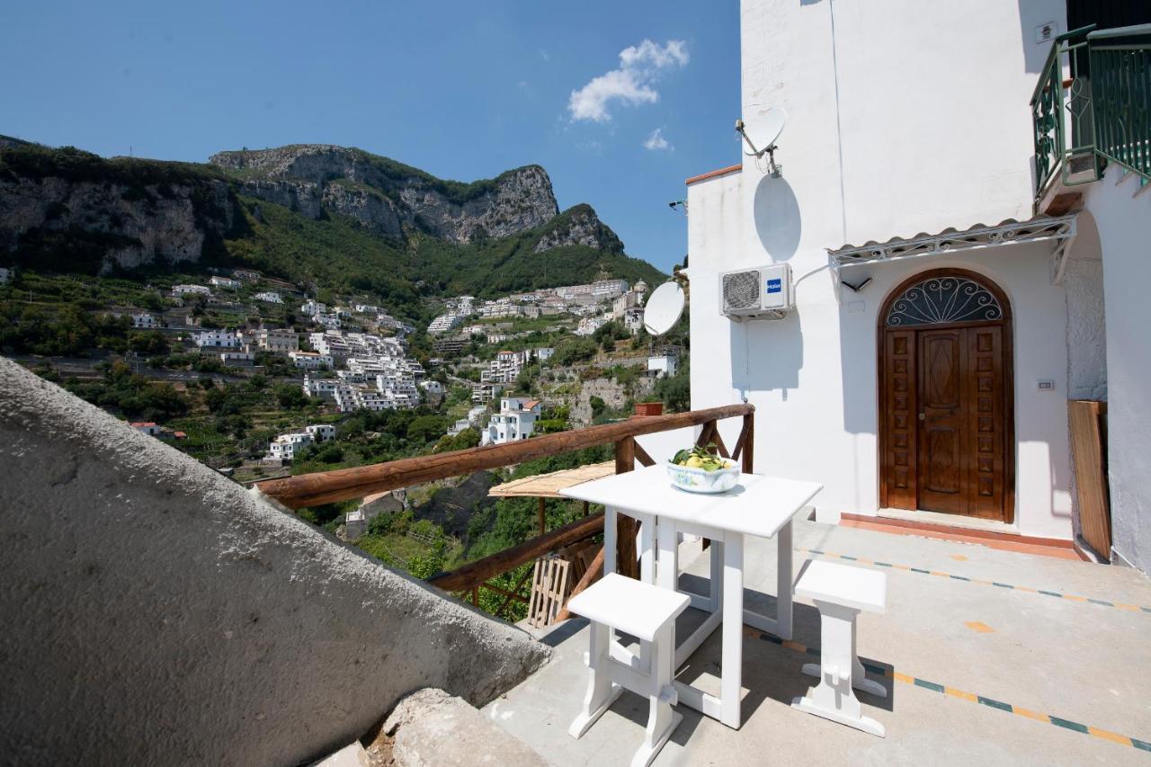 شقة Amalfi Venere House -Balcony & Seaview المظهر الخارجي الصورة